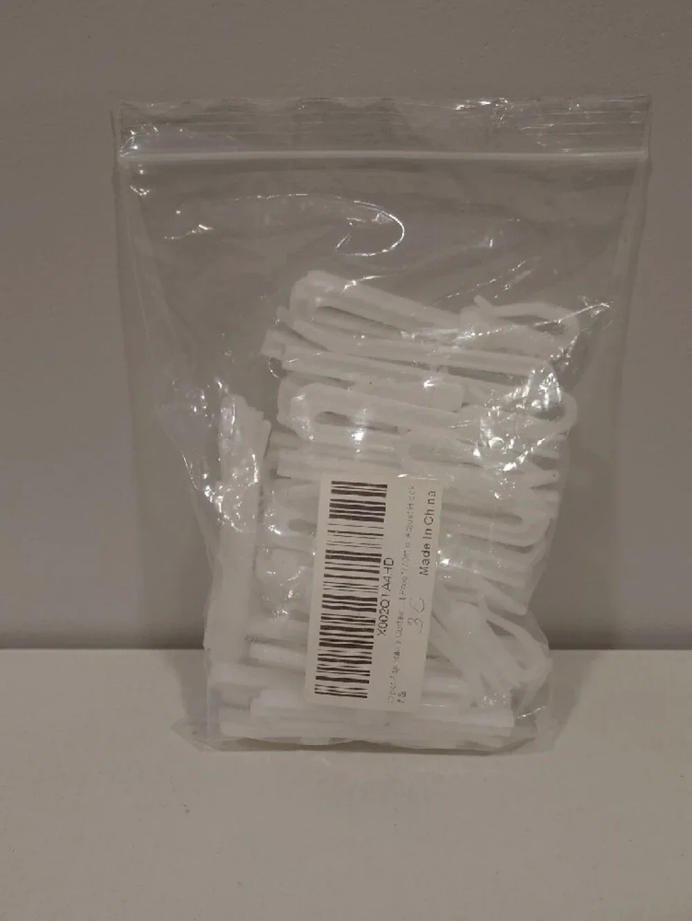 Adjustable Curtain Hooks